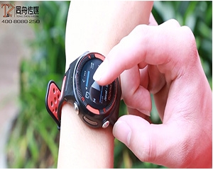 智能(néng)運動手表