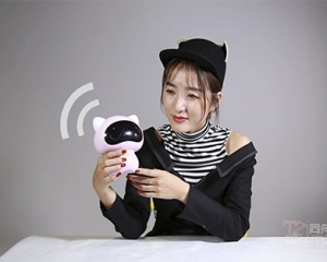 落比小狸機器(qì)人(rén)